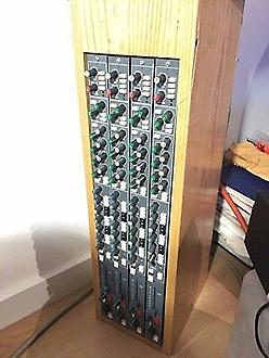 Click image for larger version  Name:	Neve-Console-8232-8248-Rack-enclosure-with-_1.jpg Views:	0 Size:	24.8 KB ID:	932969