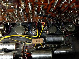 Click image for larger version  Name:	Preamp chassis basement-4.JPG Views:	0 Size:	1.44 MB ID:	934277